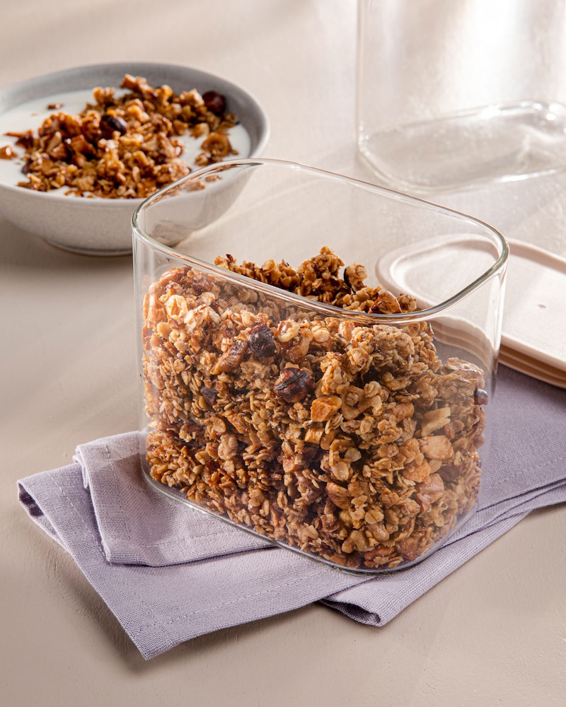 Das Bild zeigt das fertige Granola.