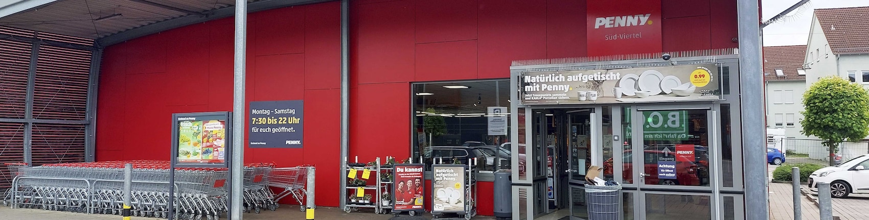 Sie sehen den Eingang vom Penny Markt in Heilbronn, Werderstr. 109