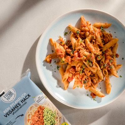 Dieses Bild zeigt unsere Veganer Pasta Bolognese.