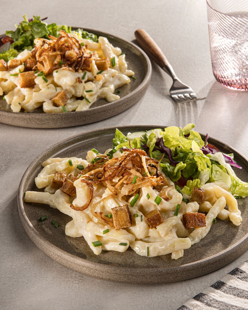 Dieses Bild zeigt die fertigen veganen Spätzle.