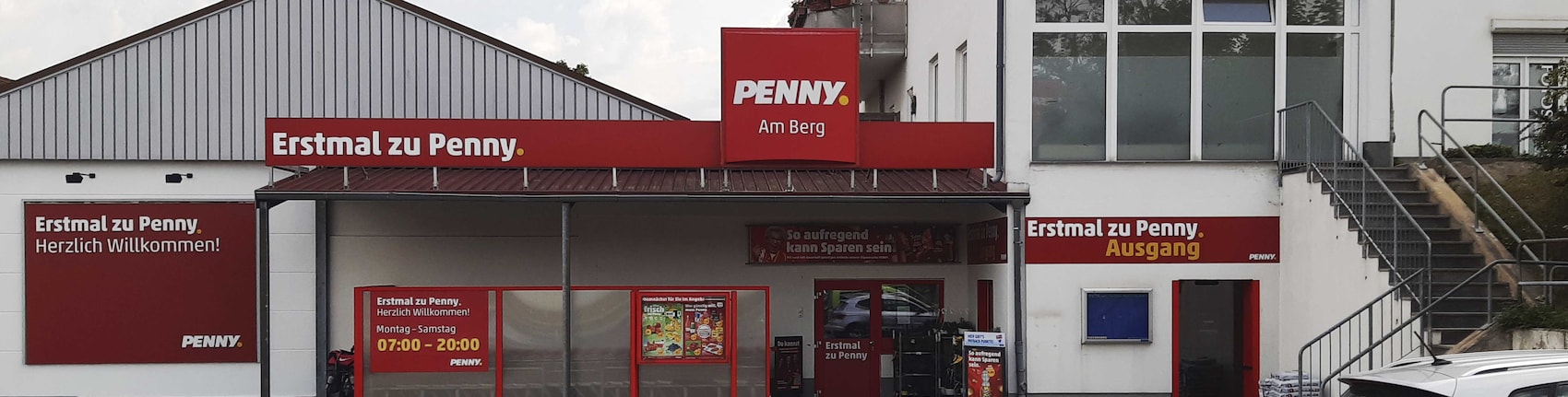 Sie sehen den Eingang vom Penny Markt in Bad Muskau Gablenzer Straße 10