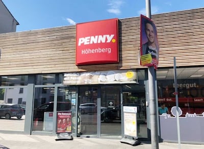 sie sehen den Eingang vom Penny Markt in Köln – Höhenberg Olpener Strasse 47-54