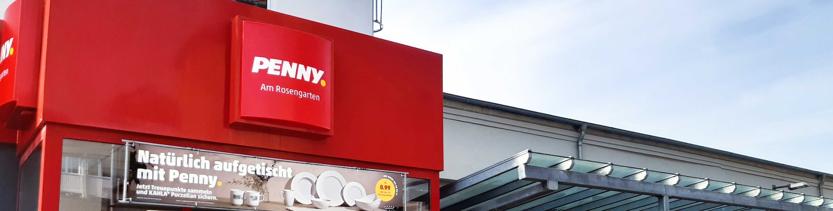 sie sehen den Eingang vom Penny Markt in Rostock Hermannstr. 34A