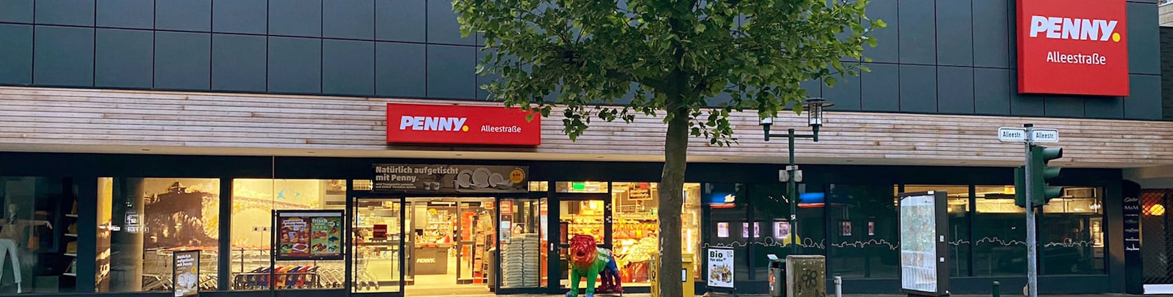 sie sehen den Eingang vom Penny Markt in Remscheid Alleestr. 87A