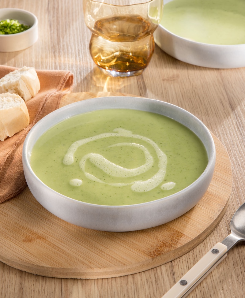 Dieses Bild zeigt die fertige Brokkolicremesuppe.