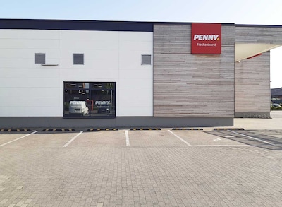 Sie sehen den Eingang vom Penny Markt in Warendorf - Freckenhorst, Everswinkeler Str. 22