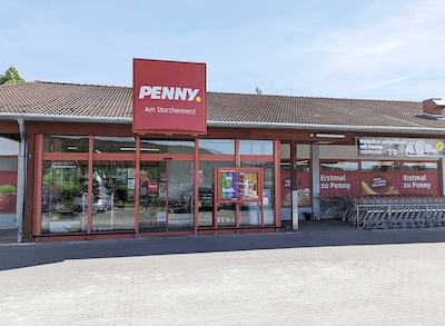 Sie sehen den Eingang vom Penny Markt in Wasungen, Am Räschen 5