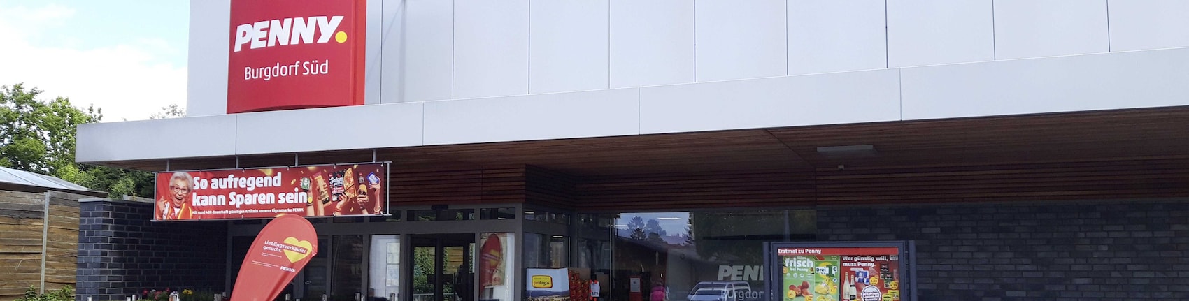 Sie sehen den Eingang vom Penny Markt in Burgdorf, Immenser Str. 6