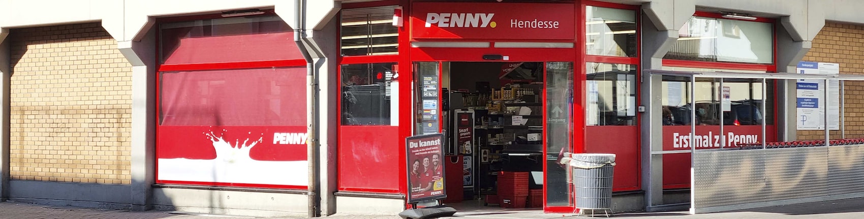 Sie sehen den Eingang vom Penny Markt in Heidelberg/Handschuhsheim, Dossenheimer Landstr. 40