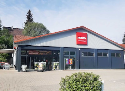 sie sehen den Eingang vom Penny Markt in Niedereschach Deisslinger Str. 4