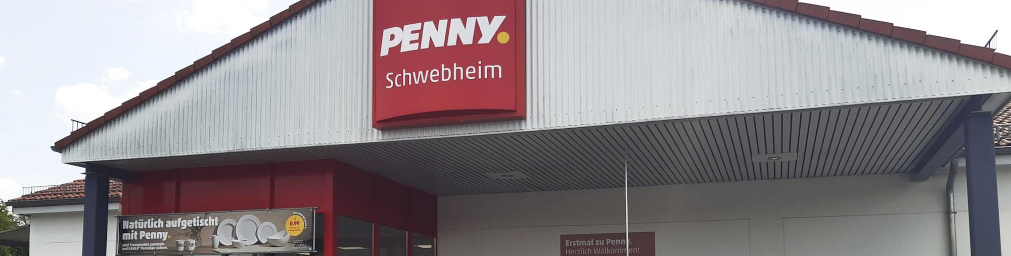 Sie sehen den Eingang vom Penny Markt in Schwebheim Gulbranssonstr. 83