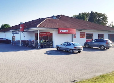 sie sehen den Eingang vom Penny Markt in Vellahn Berliner Str. 5