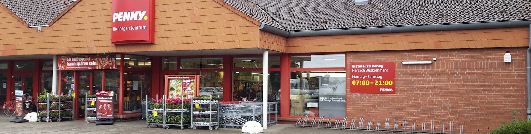 Sie sehen den Eingang vom Penny Markt in Nienhagen, Bahnhofstr. 9