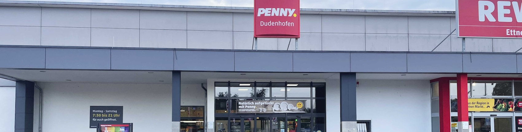 Sie sehen den Eingang vom Penny Markt in Dudenhofen, Speyerer Str. 11A