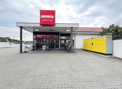 Sie sehen den Eingang vom Penny Markt in Oberhausen - Schlad, Straßburger Str. 145