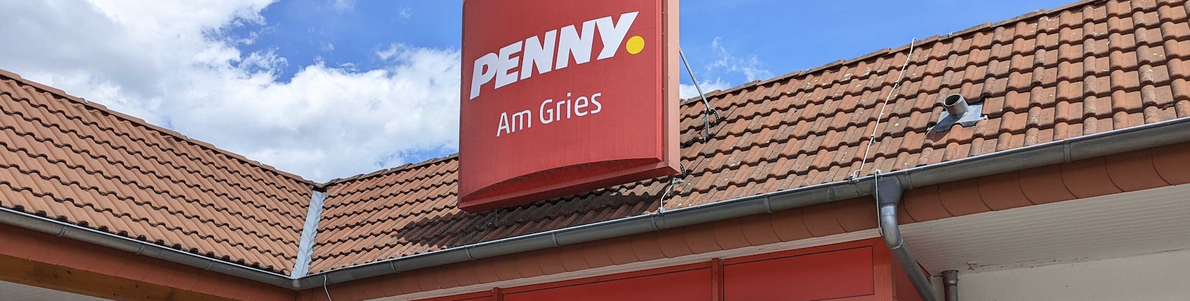 Sie sehen den Eingang vom Penny Markt in Schmalkalden/OT Wernshausen, Am Gries 7 