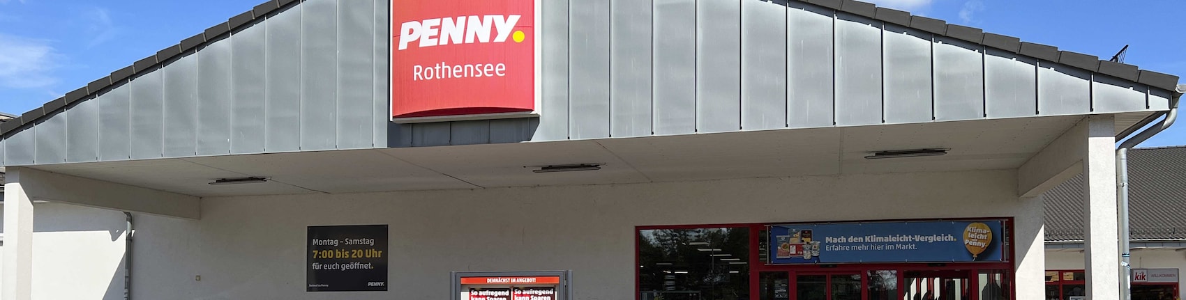 Sie sehen den Eingang vom Penny Markt in Magdeburg, Scheidebuschstr. 30