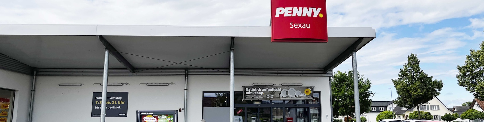 Sie sehen den Eingang vom Penny Markt in Sexau, Obere Ziel 2