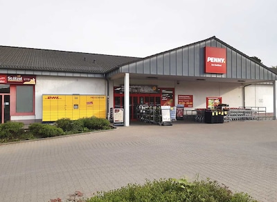 Sie sehen den Eingang vom Penny Markt in Rochlitz Brueckenstrasse 22