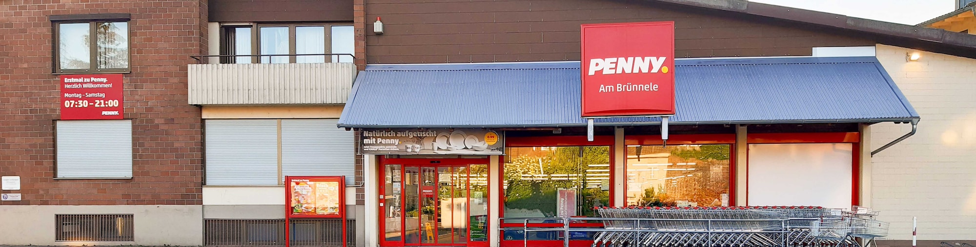 sie sehen den Eingang vom Penny Markt in Waldshut/Tiengen Breitenfelderstr. 4
