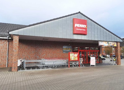 Sie sehen den Eingang vom Penny Markt in Bispingen, Toepingerstr. 10