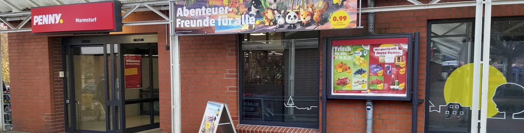 Sie sehen den Eingang vom Penny Markt in Hamburg/Marmstorf, Ernst-Bergeest-Weg 53