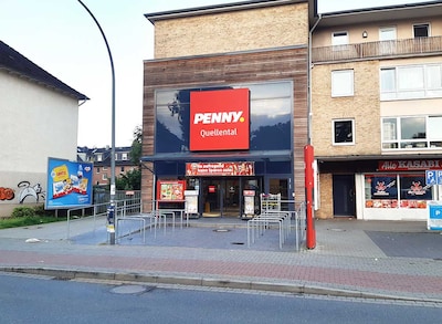 sie sehen den Eingang vom Penny Markt in Pinneberg Richard-Köhn-Str. 2