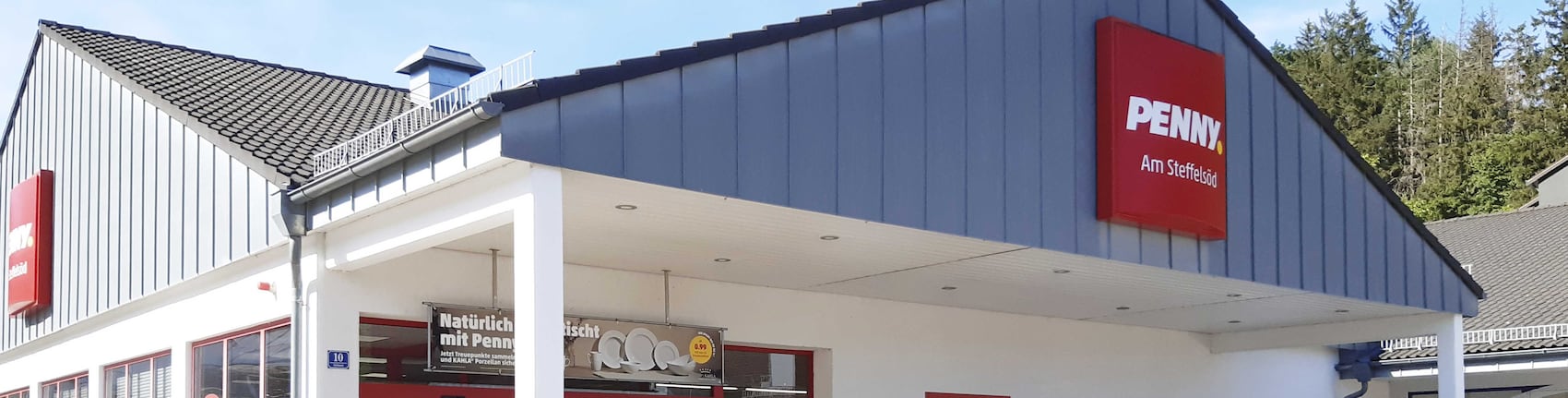 Sie sehen den Eingang vom Penny Markt in Pfarrkirchen Steffelsoed 10