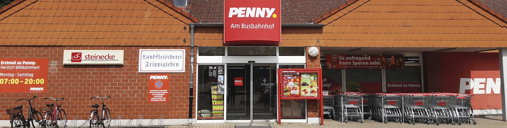 Sie sehen den Eingang vom Penny Markt in Kloetze-Altmark, Hagenstr. 5