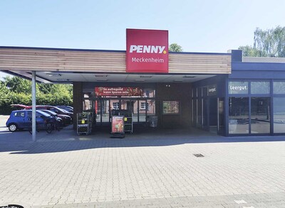 Sie sehen den Eingang vom Penny Markt in Meckenheim Baumschulenweg 8