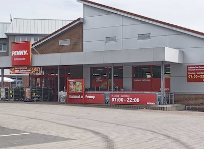 Sie sehen den Eingang vom Penny Markt in Rotenburg, Muehlenstr. 26