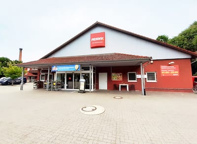 Sie sehen den Eingang vom Penny Markt in Dannenberg, Werder 2