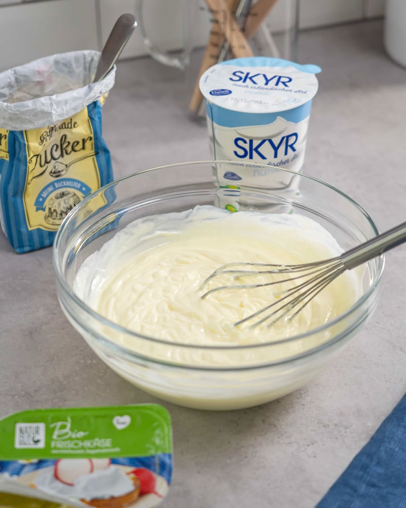 Dieses Bild zeigt, wie alles verrührt wird.