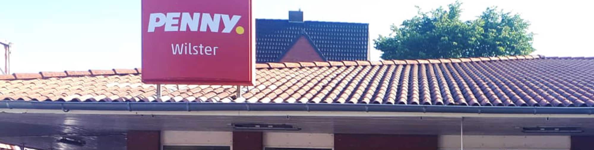 sie sehen den Eingang vom Penny Markt in Wilster Muehlenstr. 5