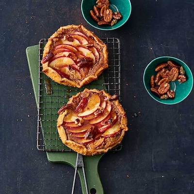 Apfel-Galettes mit Waldhonig