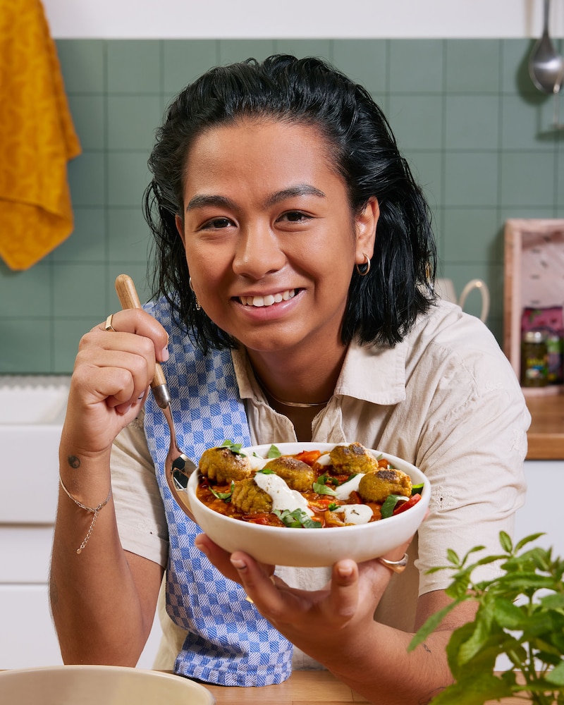 Dieses Bild zeigt das fertige vegane Shakshuka mit ROSA.