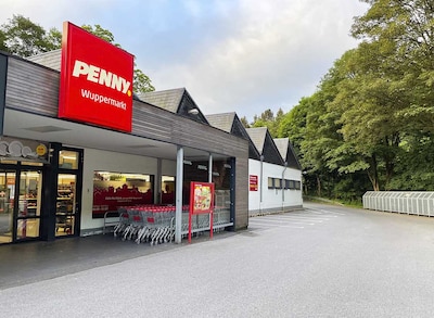 sie sehen den Eingang vom Penny Markt in Radevormwald Vogelsmühle 17b