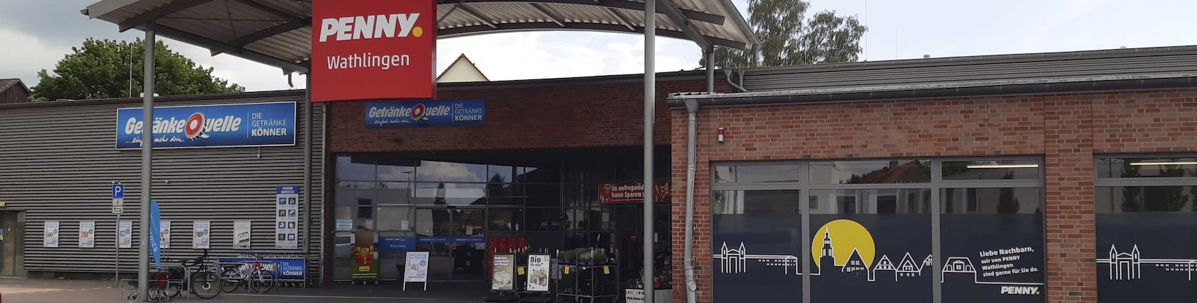 Sie sehen den Eingang vom Penny Markt in Wathlingen, Villeparisisplatz 1