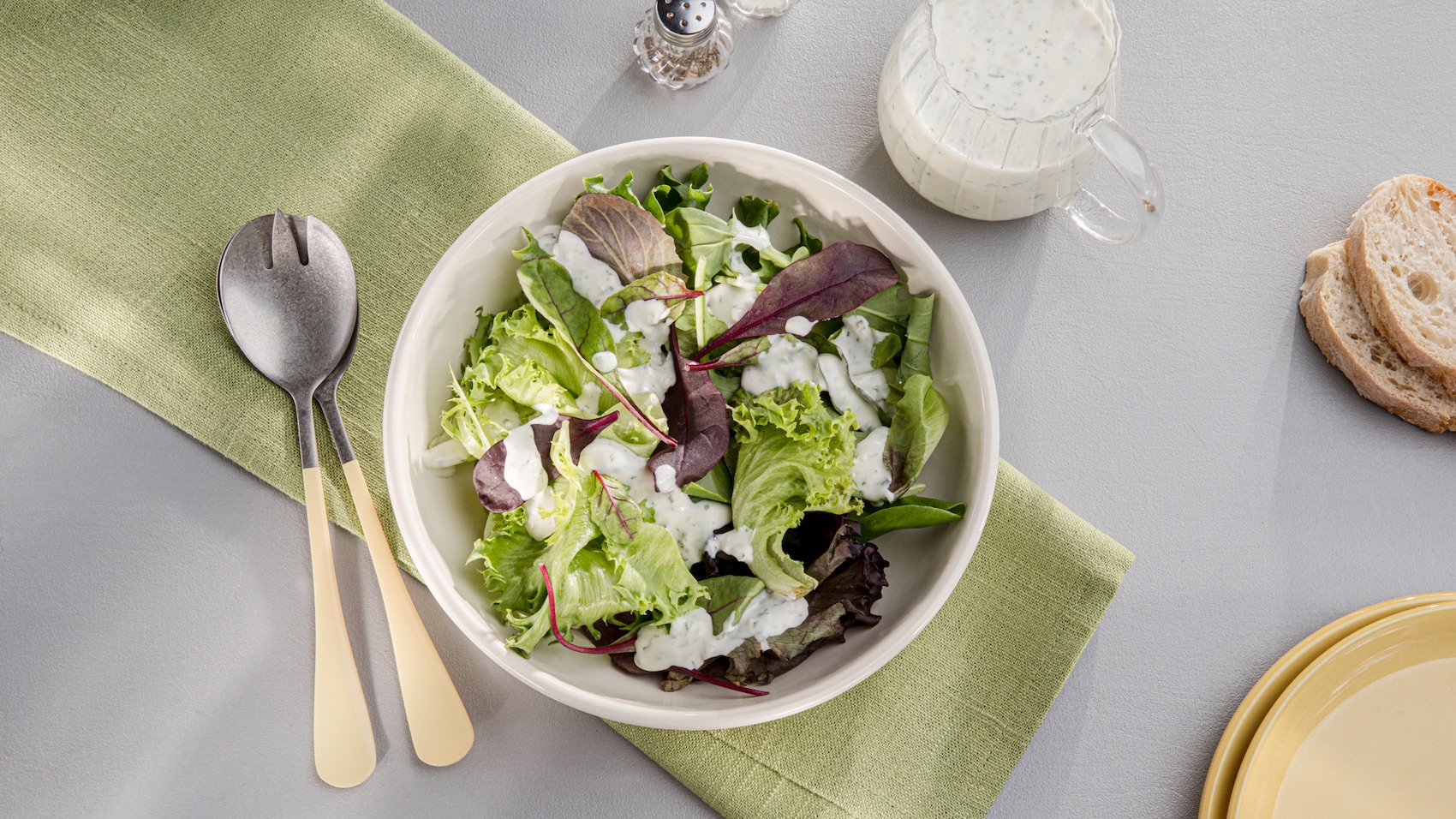 Blattsalat mit Dressing