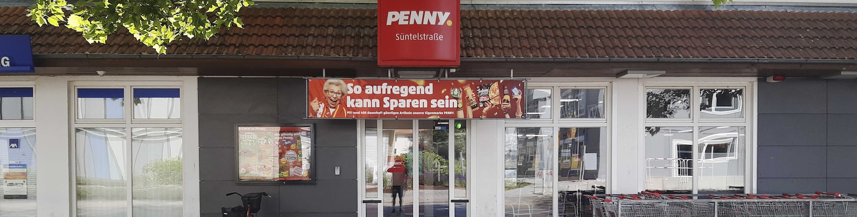 Sie sehen den Eingang vom Penny Markt in Hameln/Innenstadt, Suentelstr. 10/12