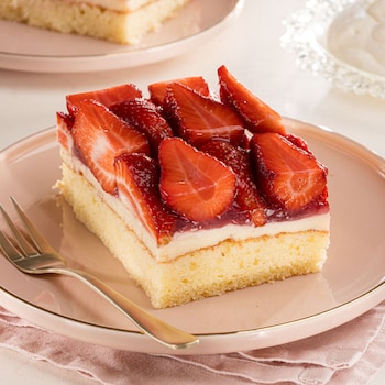 Schneller Erdbeerkuchen vom Blech