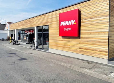Sie sehen den Eingang vom Penny Markt in Neuwied – Engers Neuwieder Str. 54B