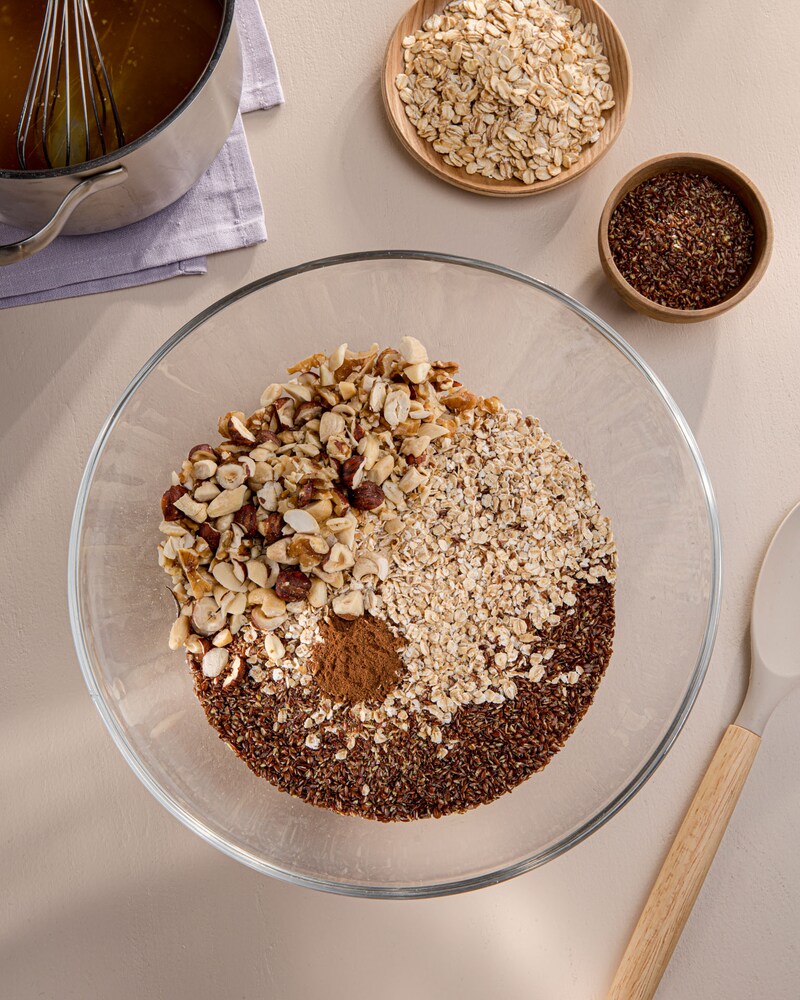 Das Bild zeigt die Zutaten in einer Schüssel.