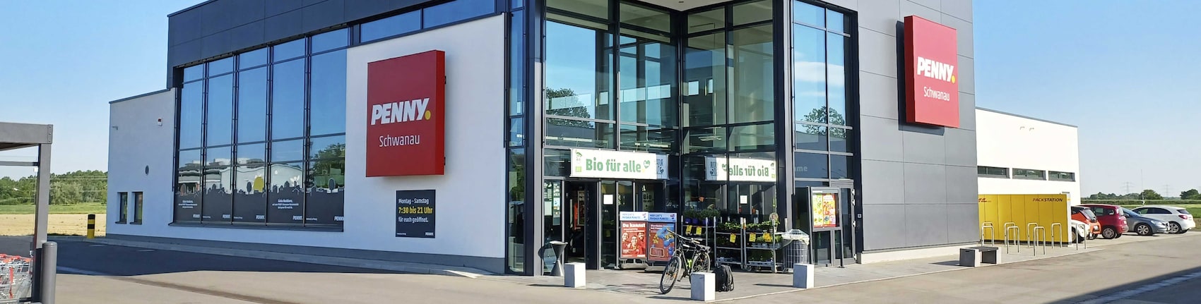 Sie sehen den Eingang vom Penny Markt in Schwanau Nonnenweier, Ottenheimer Strasse 35b