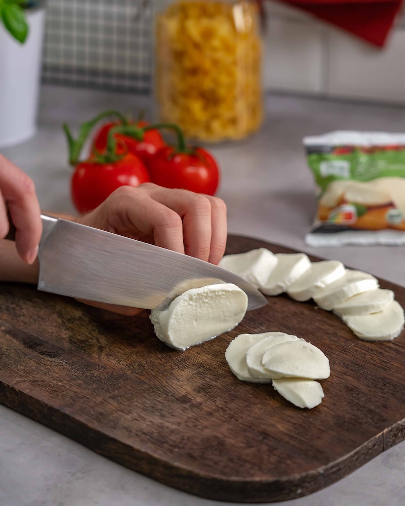 Dieses Bild, zeigt den Mozzarella.