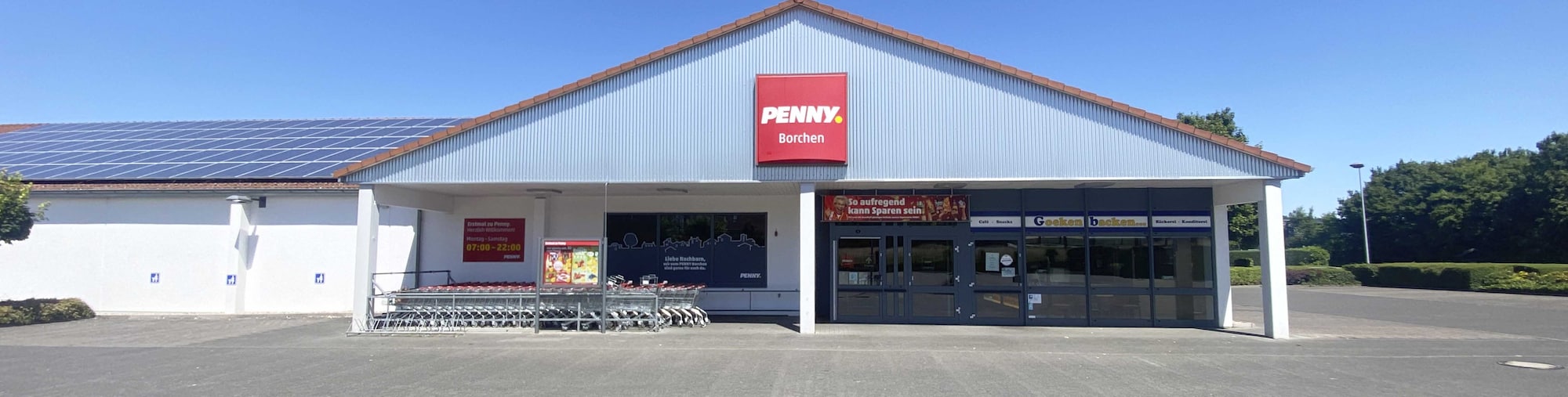 Sie sehen den Eingang vom Penny Markt in Borchen, Haarener Str. 60