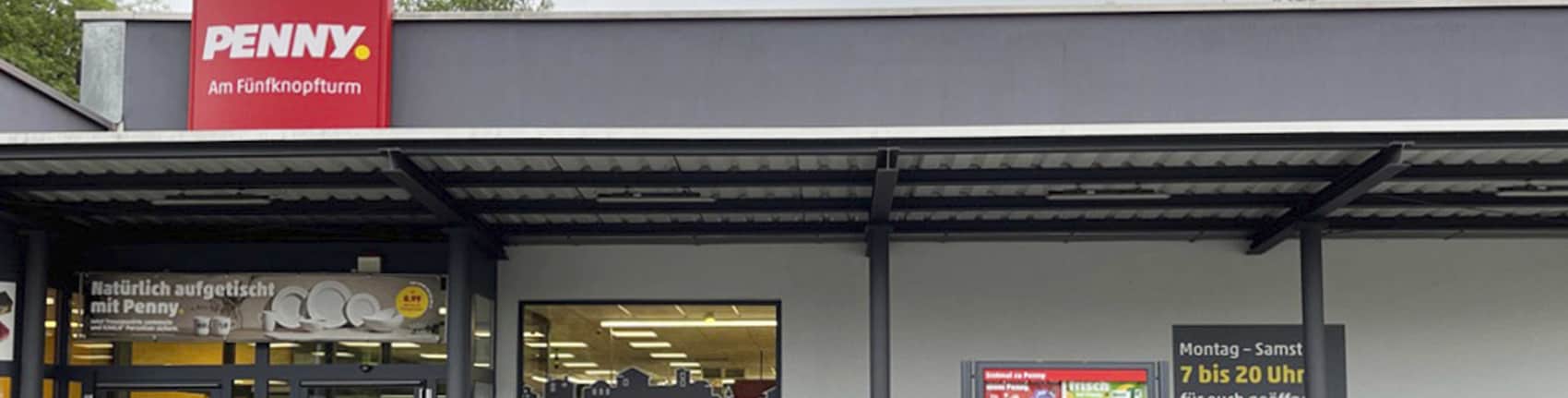 Sie sehen den Eingang vom Penny Markt in Kaufbeuren, Apfeltranger Str. 3