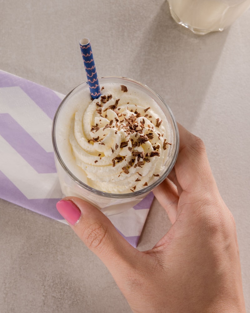 Diese Bild zeigt den fertigen Vanillemilchshake.