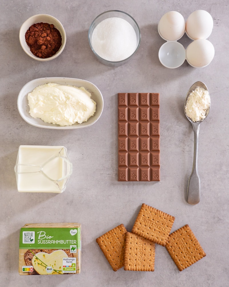 Dieses Bild zeigt die Zutaten für den New York Chocolate Cheesecake.