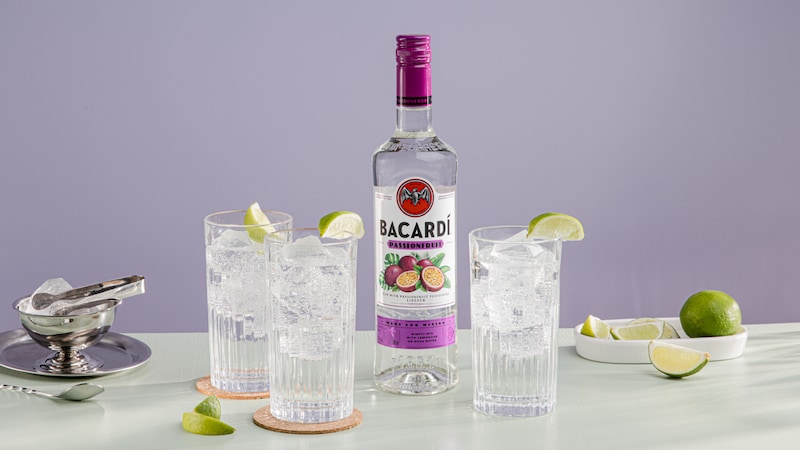 BACARDÍ Passionfruit & Sprite